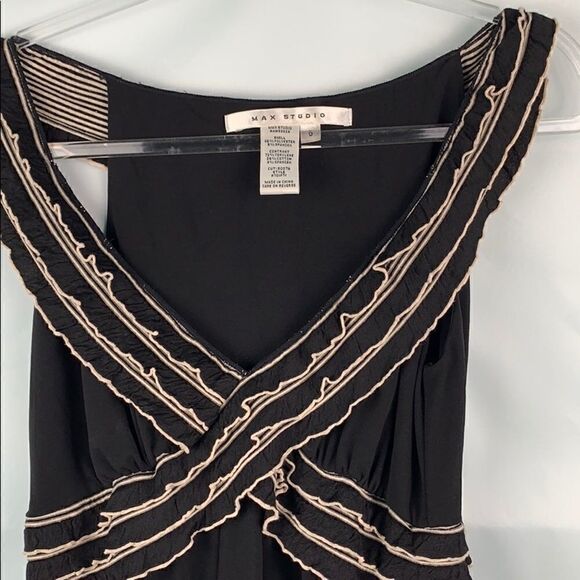 Max Studio black ruffled knit top - Picture 3 of 8